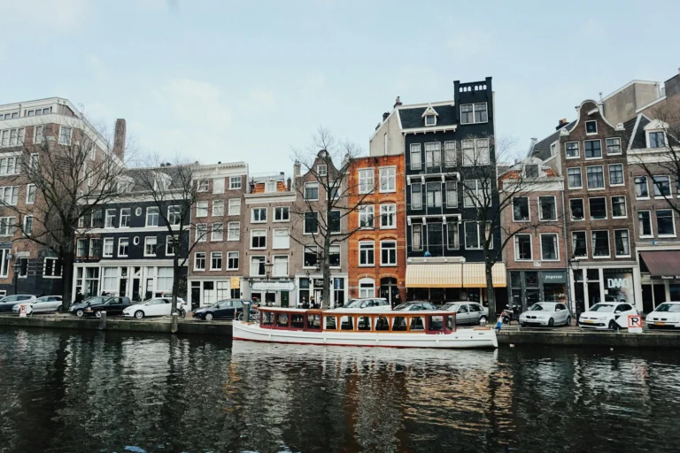 Viagem a Amsterda com milhas
