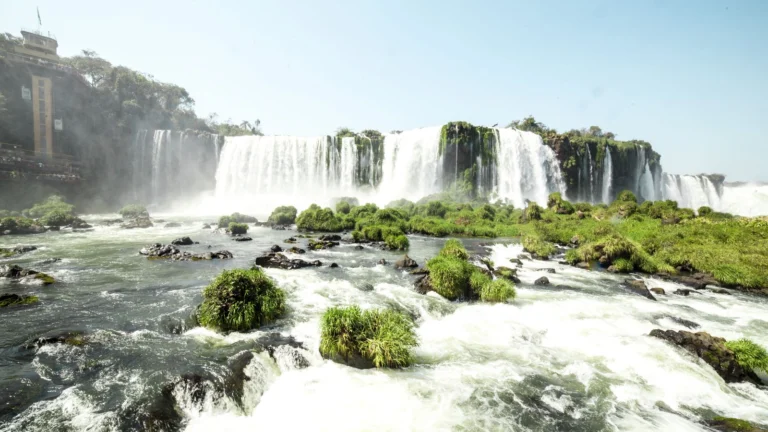 Cataratas do Iguacu vistas em Foz do Iguacu, Parana