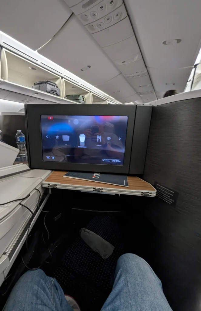 Poltrona da classe executiva da American Airlines no voo Nova York (JFK) a São Paulo (GRU)