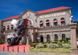 Mundo a Vapor, Gramado