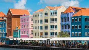 Curaçao com milhas: o guia completo da ilha holandesa do Caribe