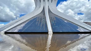 Brasília: o guia de quem usa milhas para conhecer a capital de Niemeyer